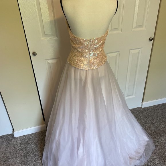 🆕 Cache Evening/Prom Pink/Peach Princess Gown - Picture 4 of 10